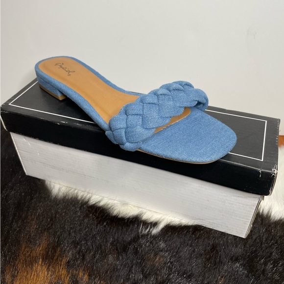 Qupid Shoes - Braided Blue Denim Sandals
